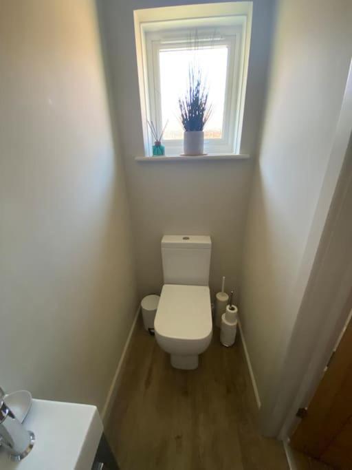 Hordle Beautiful 3 Bed Home In The Heart Of New Forest מראה חיצוני תמונה