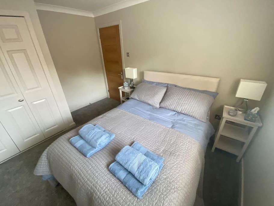 Hordle Beautiful 3 Bed Home In The Heart Of New Forest מראה חיצוני תמונה